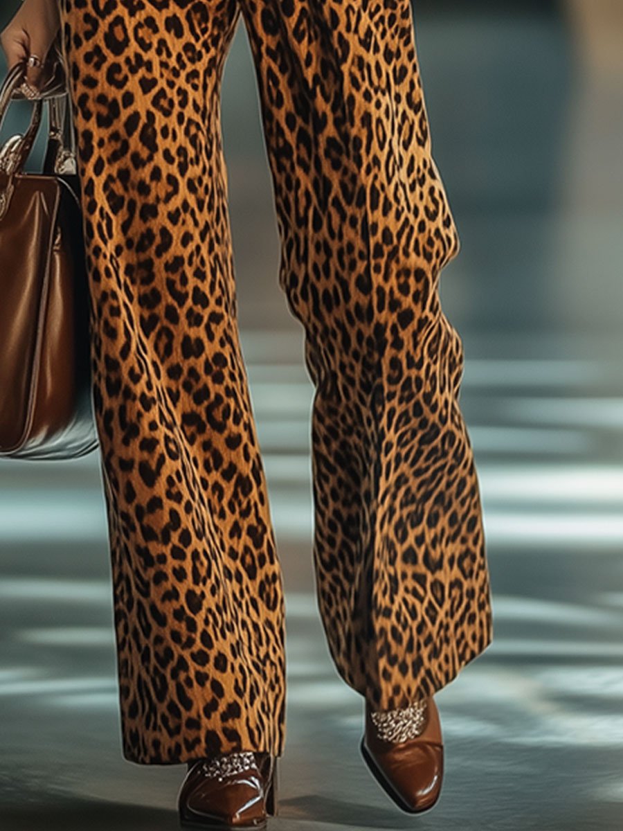 【24-hour shipping out】Casual Loose Vintage Velvet Leopard Print Pocket Elastic Waist Pants