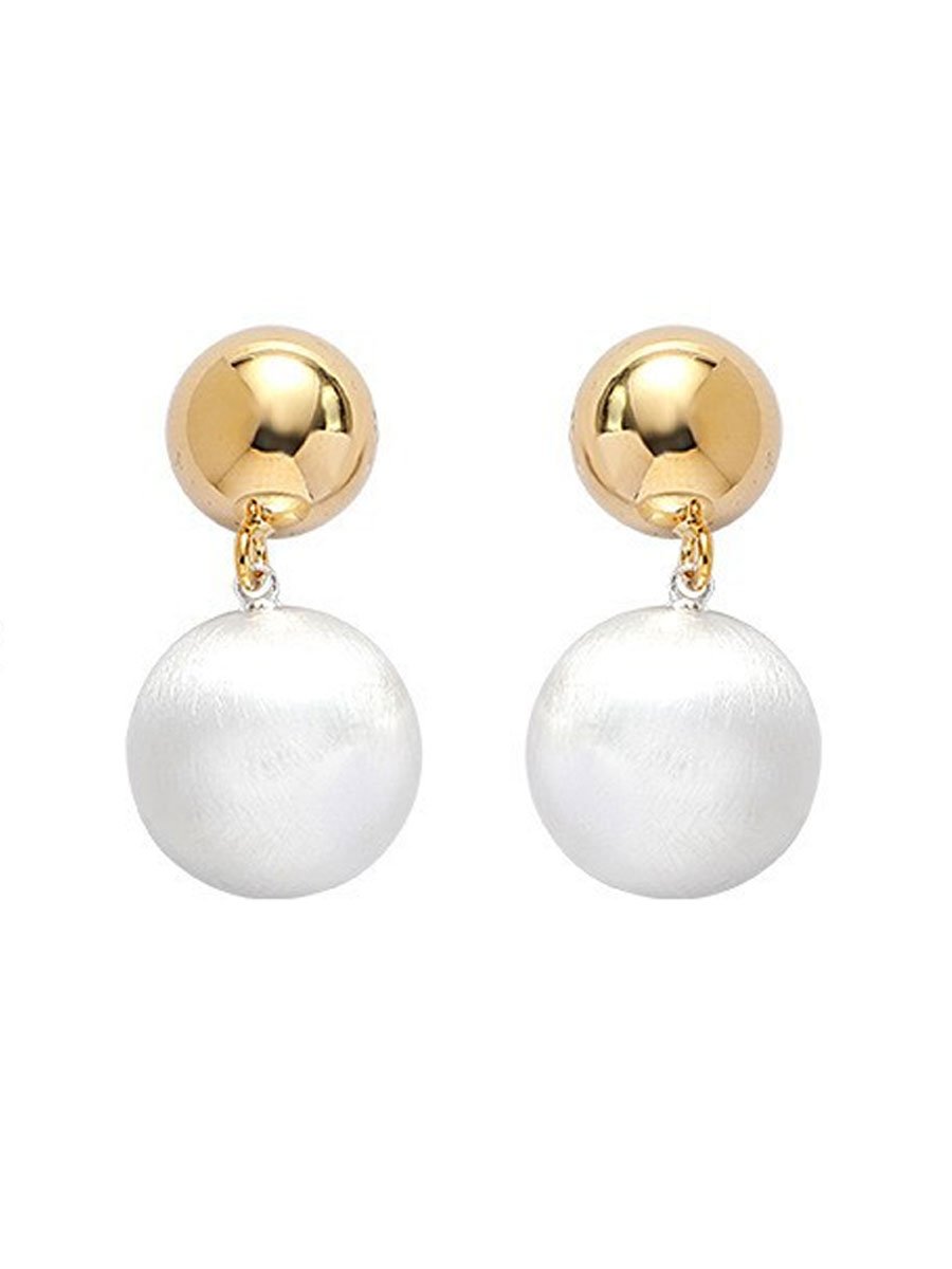 Vintage Pearl Earrings - By Qivii