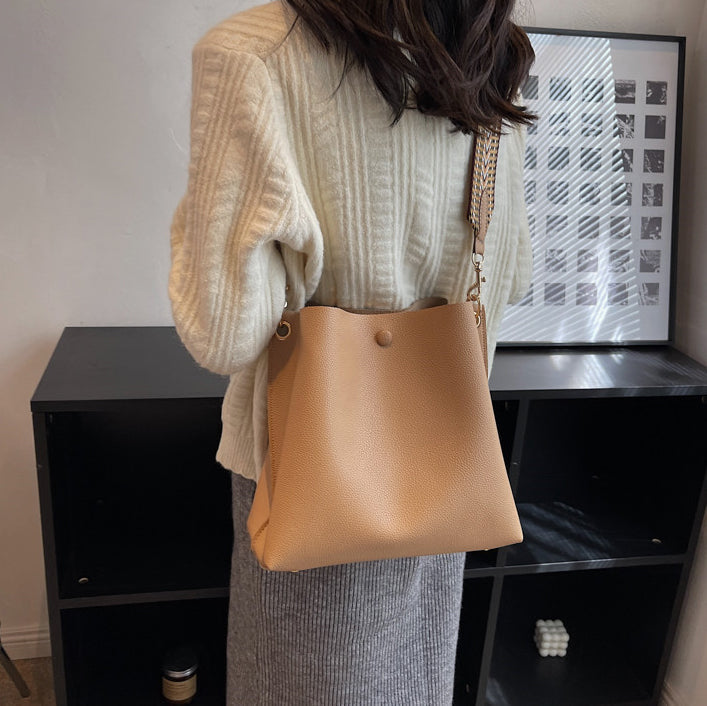 Montelise | Crossbody Bucket Bag - By Qivii