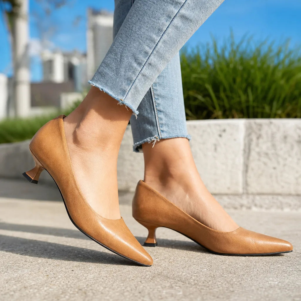 Leyla Pointed Pumps