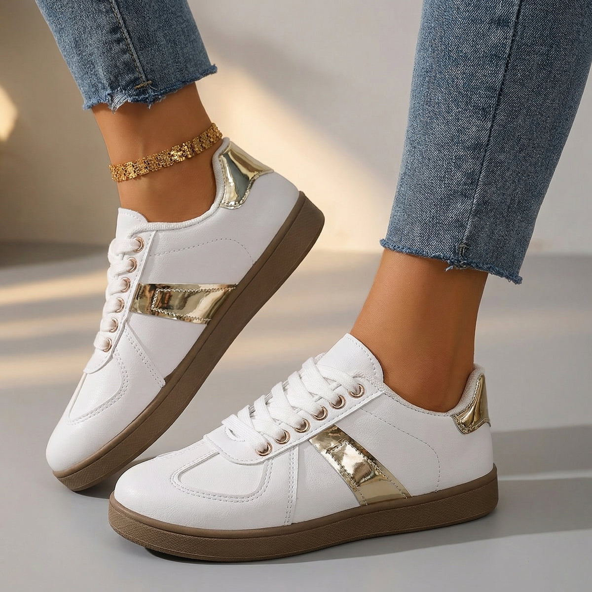 Liora Low-Top Sneakers