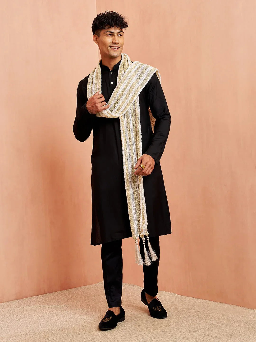 Men's Black Silk Blend Kurta Pyjama Set with Solid White Crushed Dupatta