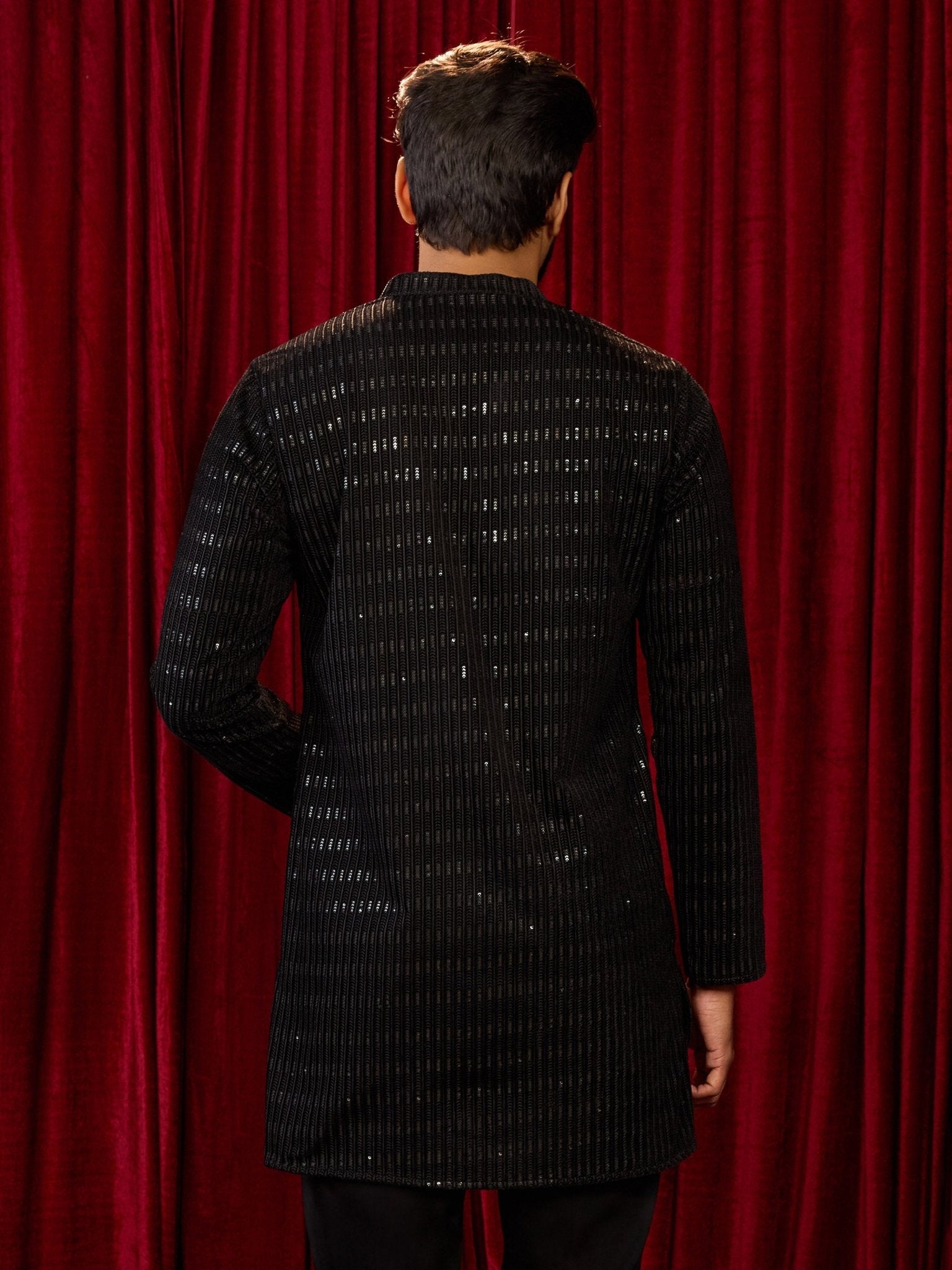 Men's Black Velvet Geometric Thread Sequin Embroidered Long Kurta