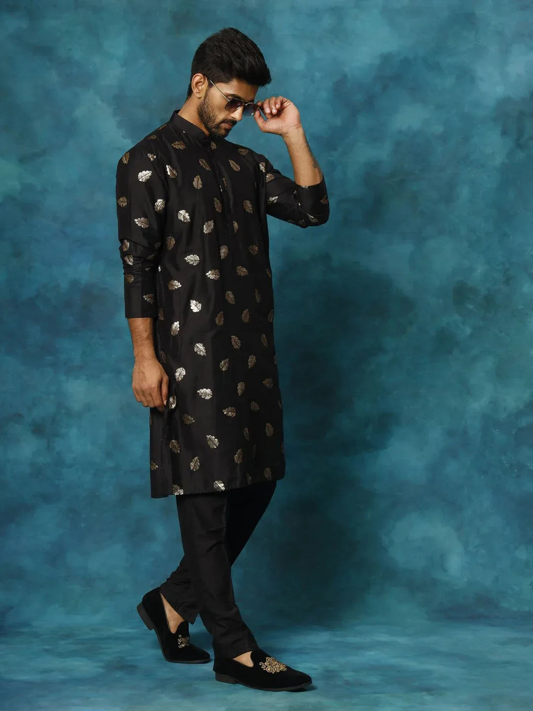 Men's Black Viscose Sequin Embroidered Kurta Pyjama Set