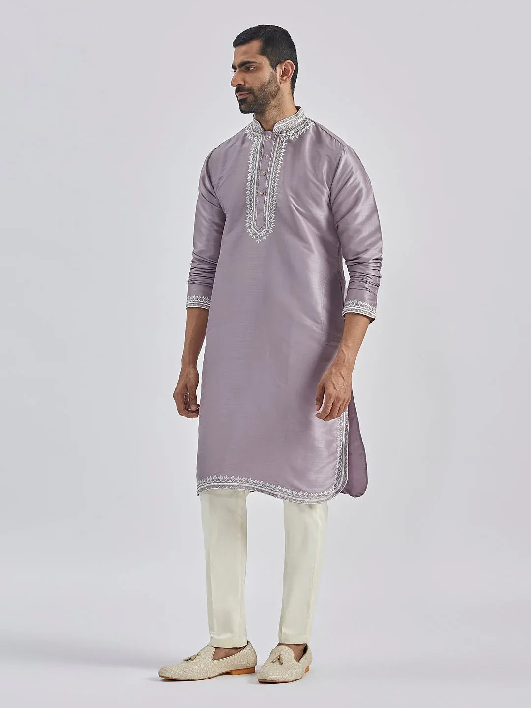 Men's Purple Hand Embroidered Silk Blend Kurta Pyjama Set