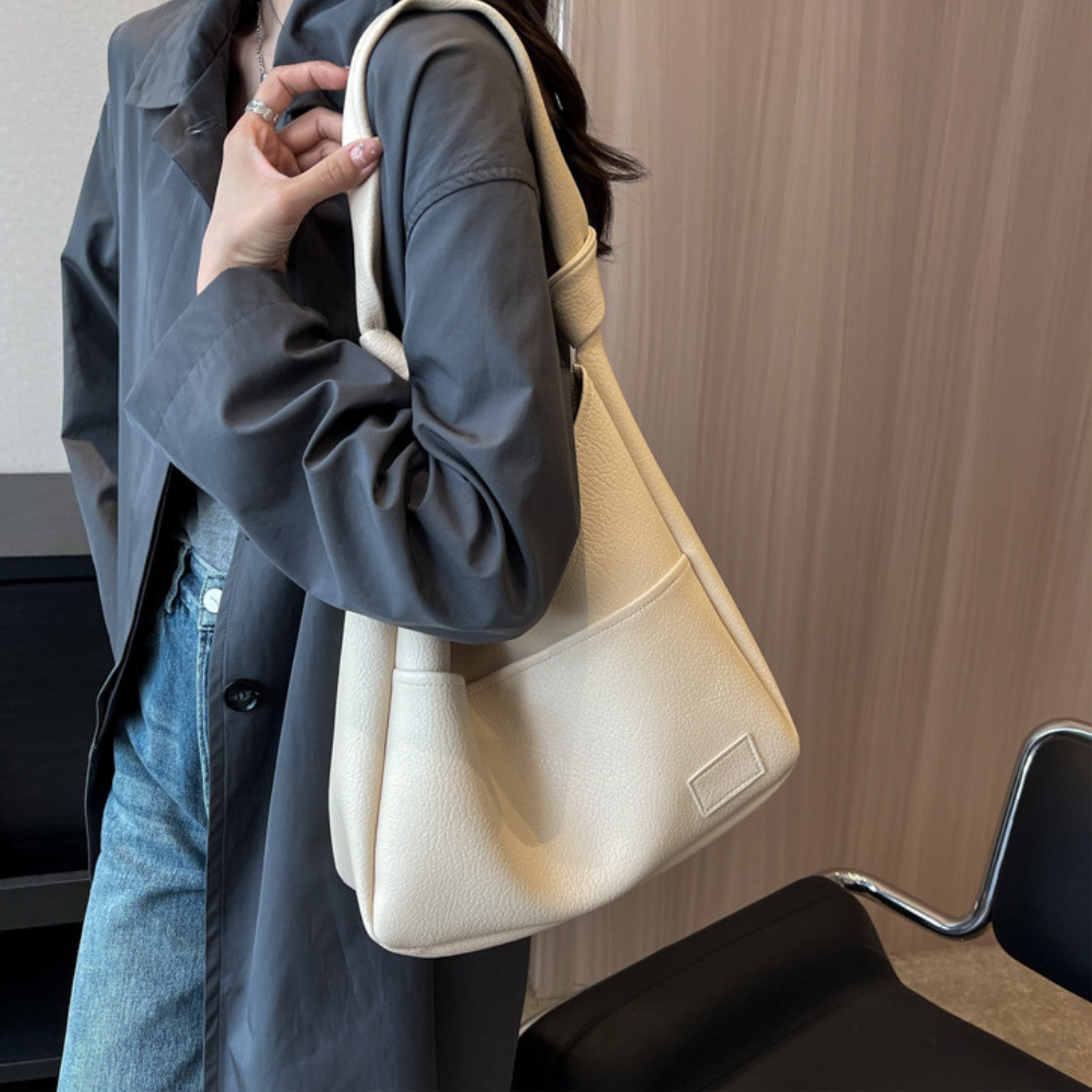 Nava | Hobo Bag - By Qivii