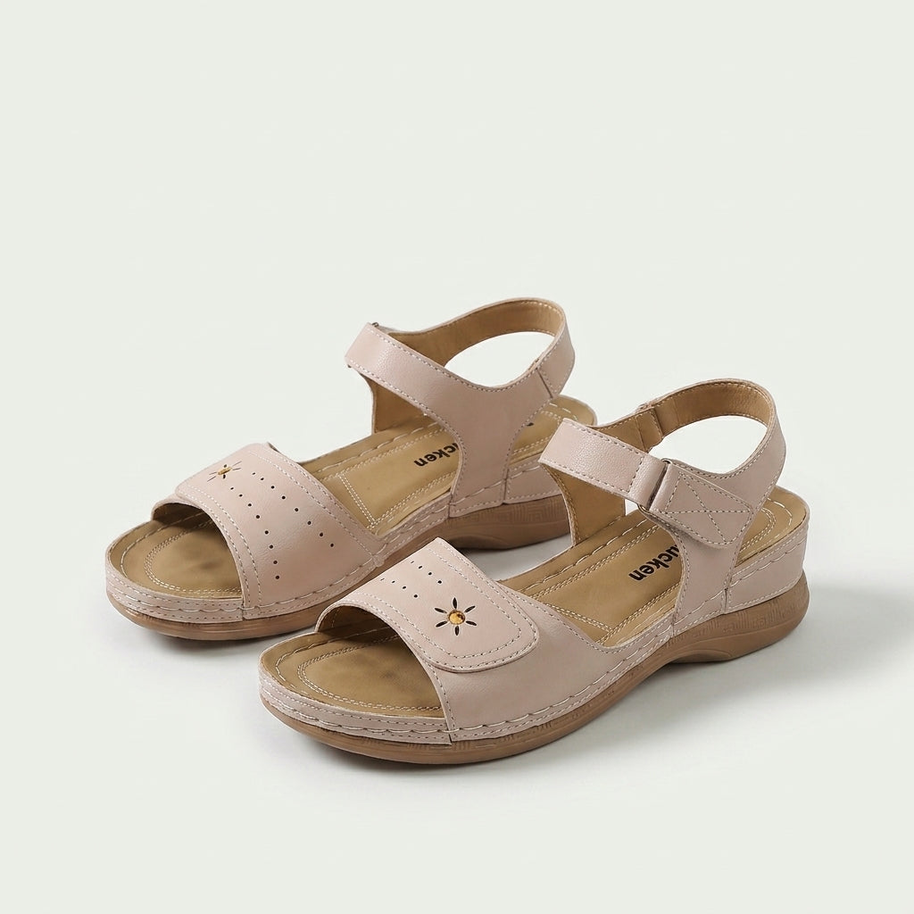 Liana - Leichte Sommer-Sandale mit Klettverschluss - By Qivii