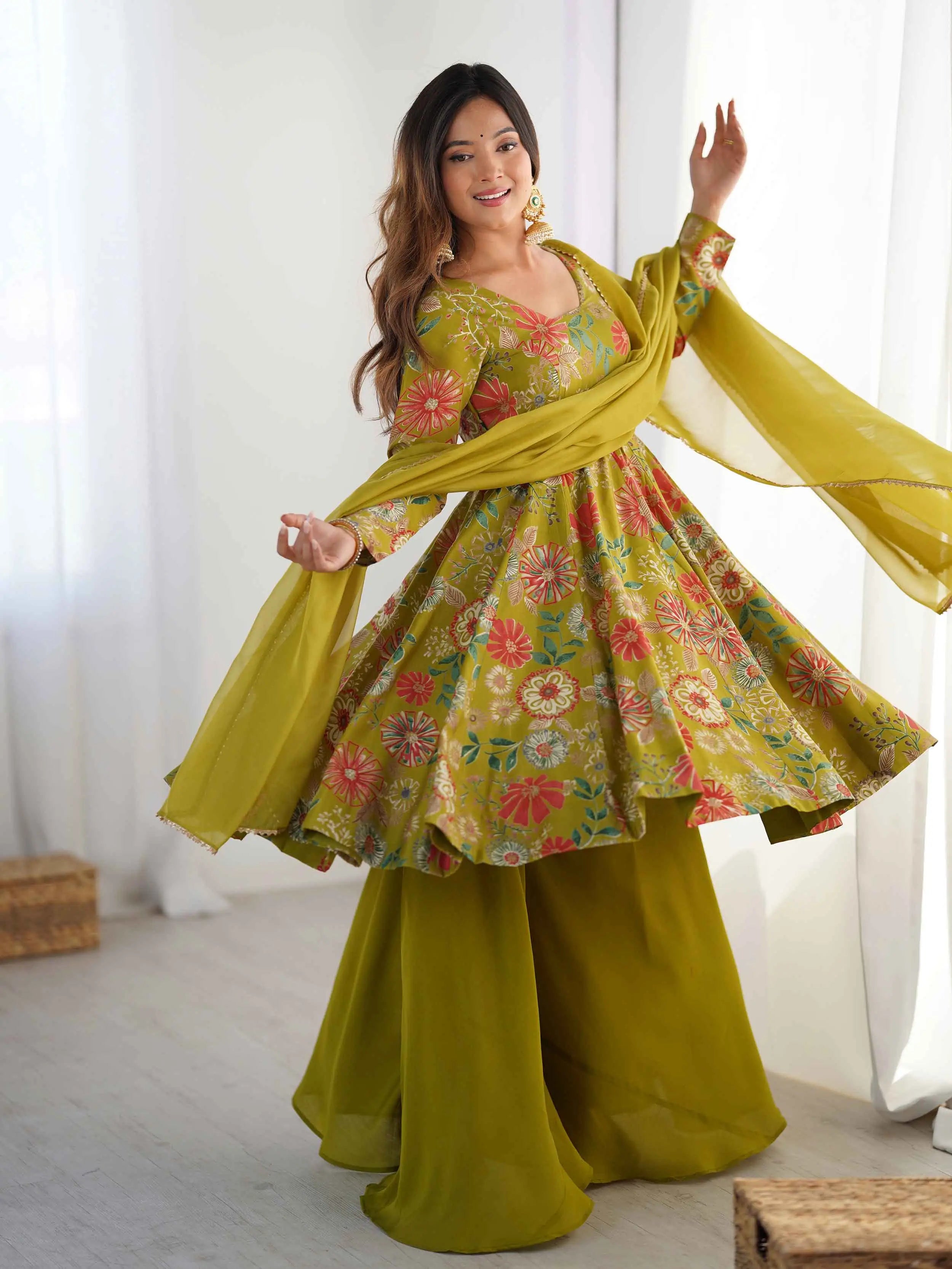 Mehndi Floral Print Kediya Style Kurta Set With Dupatta