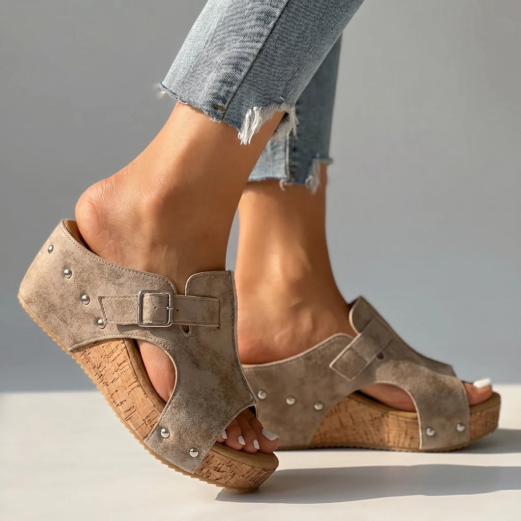 Ollie Wedge Sandals
