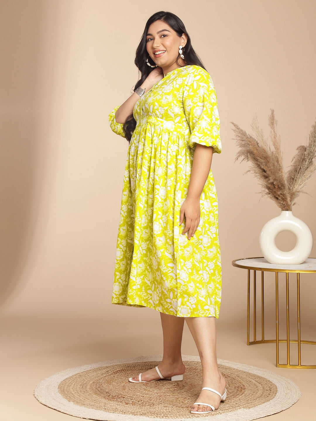 Plus Size Lime Cotton Floral Gathered Dress - qivii