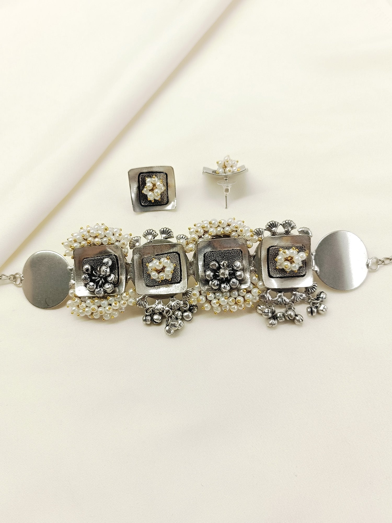 Ekantika White Pearl Oxidized Choker Set