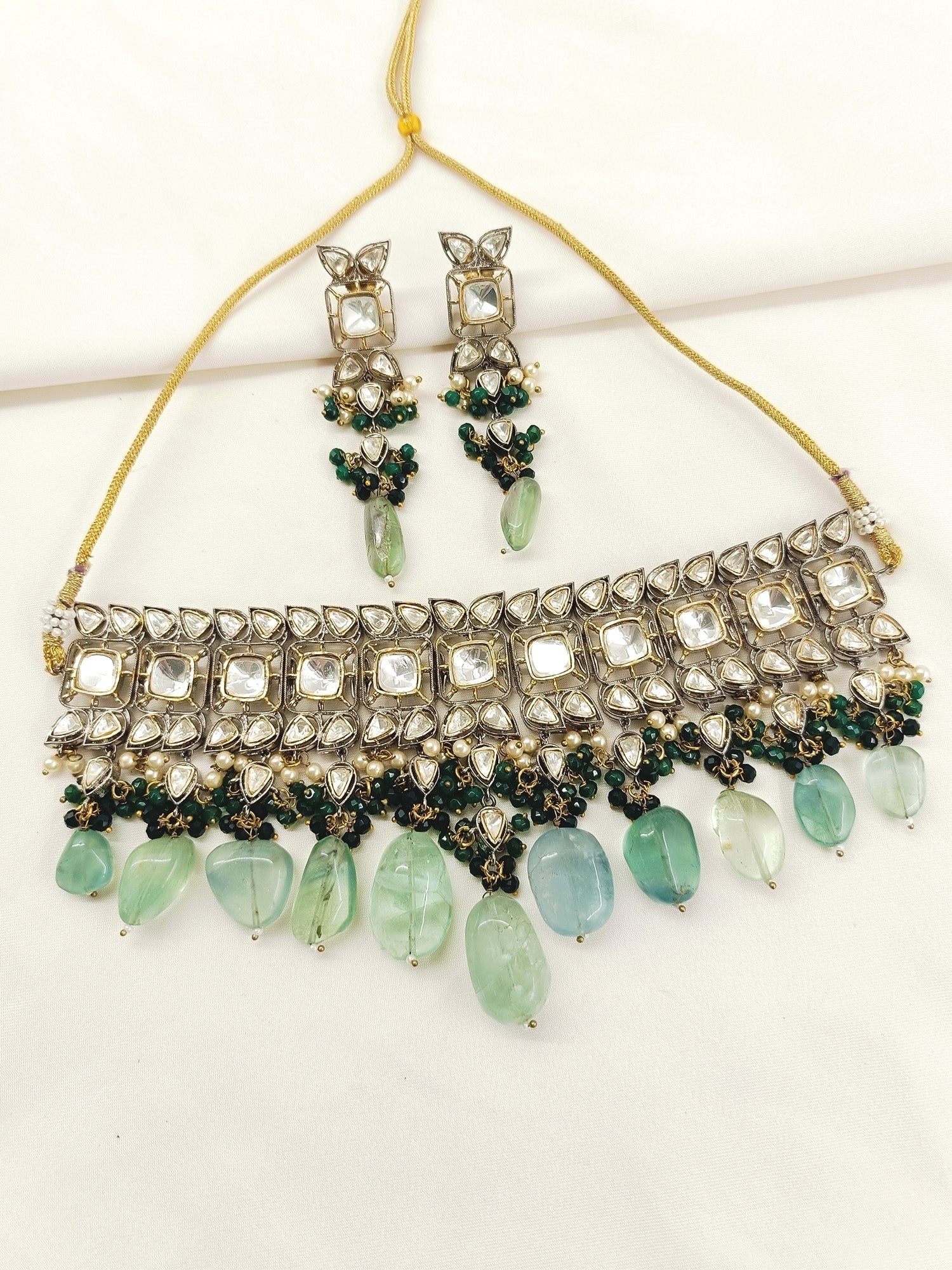 Bushra Mint Green Rhodium Plated Victorian Necklace Set