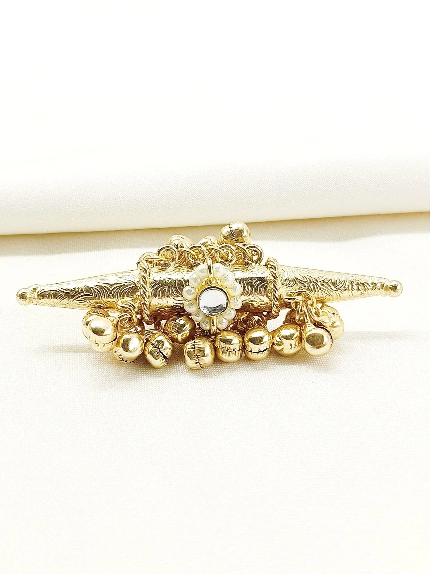 Chayanika White Oxidized Finger Ring