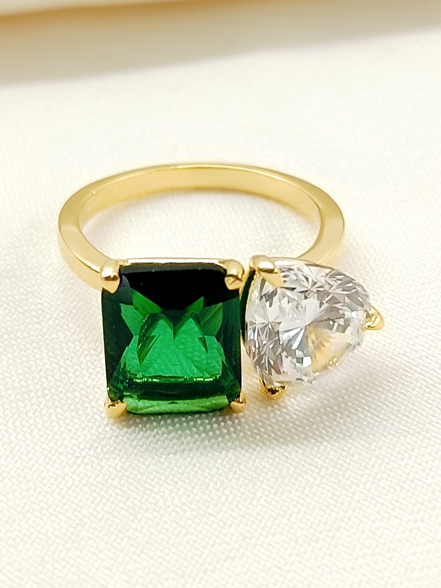 Gauhar 92.5 Silver Swarovski Stone Finger Ring - qivii