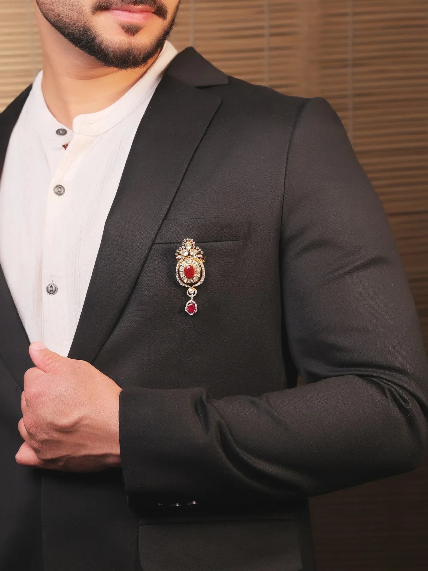 Hredhan Ruby Men's Brooch