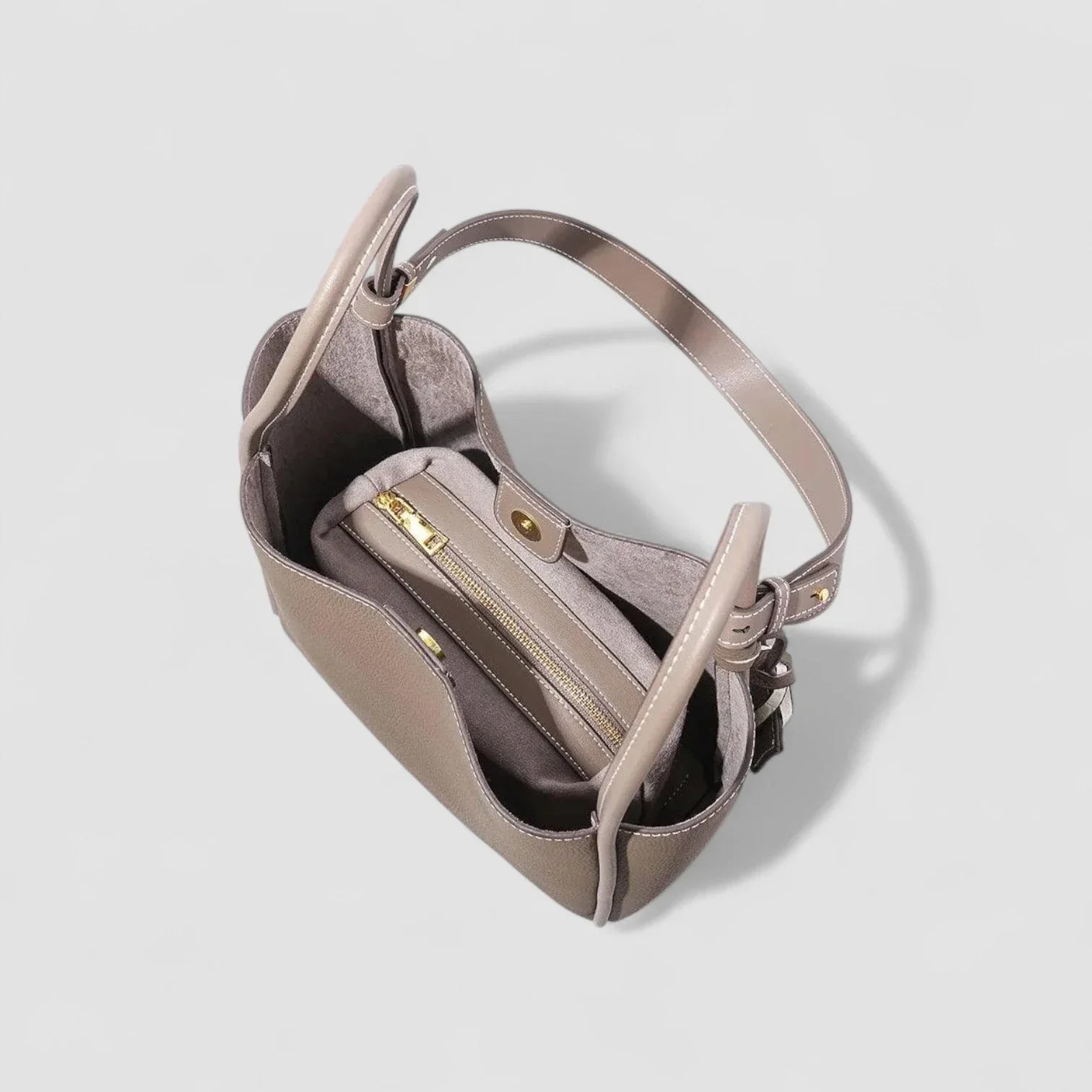 The Becca Tote Bag - By Qivii