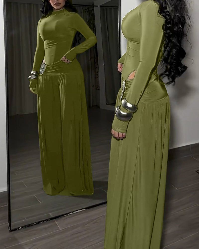 Two-Piece Set Turtleneck Side Cutout Rhinestone Wide Leg Pants - By Qivii