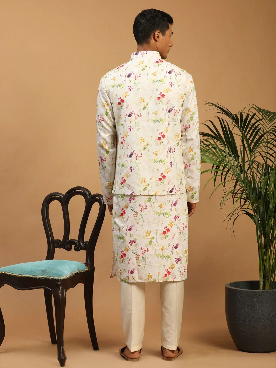 Men's Cream Floral Digital Print Nehru Jacket Kurta Pyjama Set