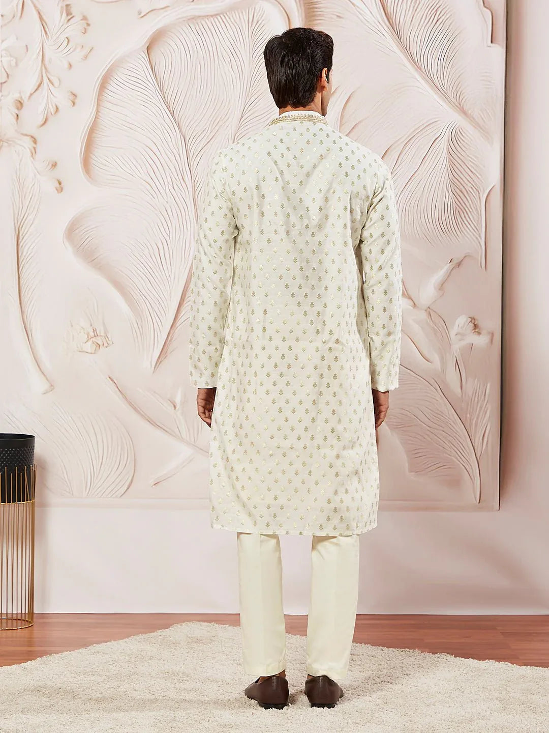 Men's Cream Jacquard Silk Blend Kurta Pyjama Set with Woven Dupatta