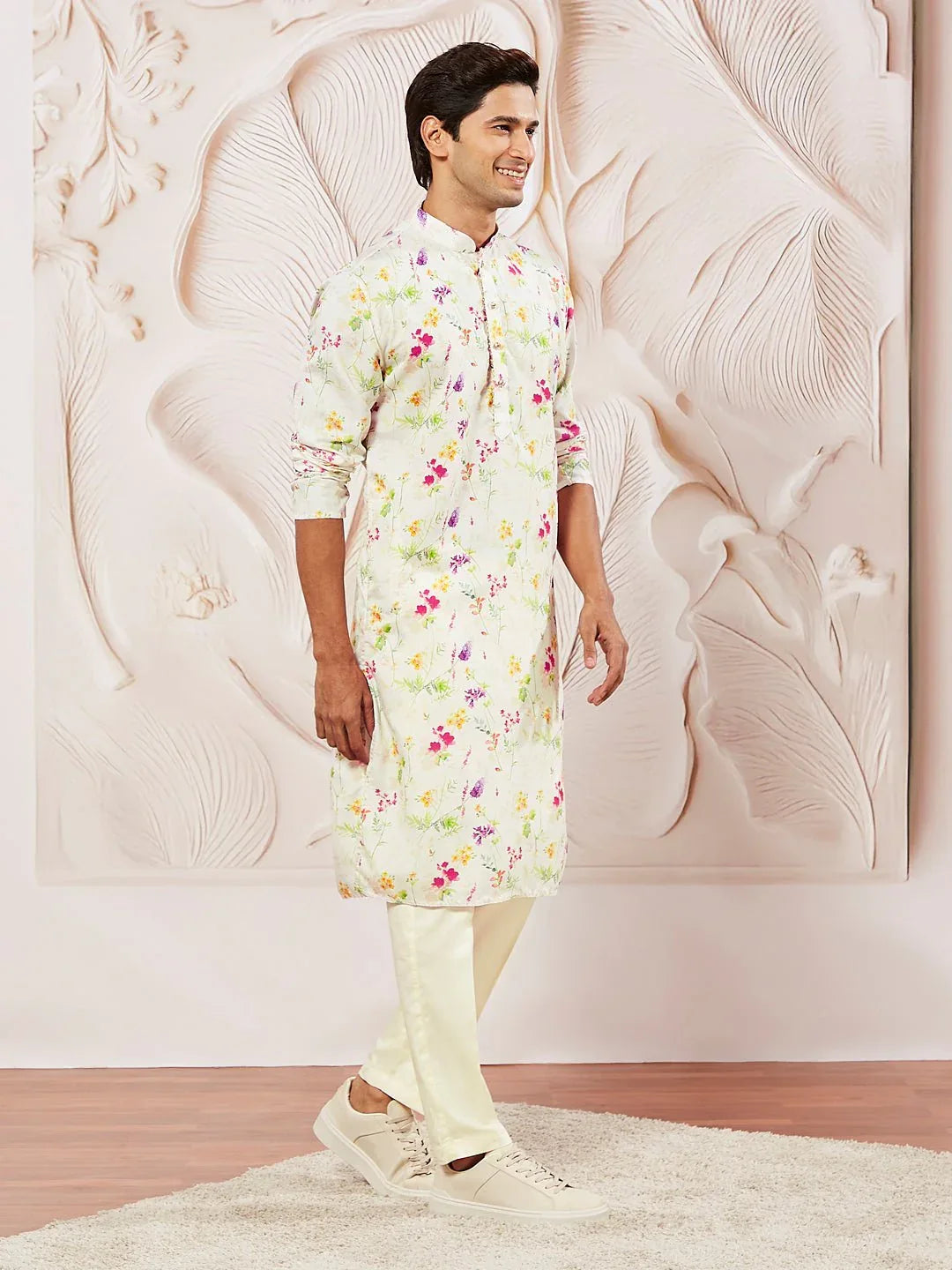 Men's Cream Printed Kurta Pyjama Set