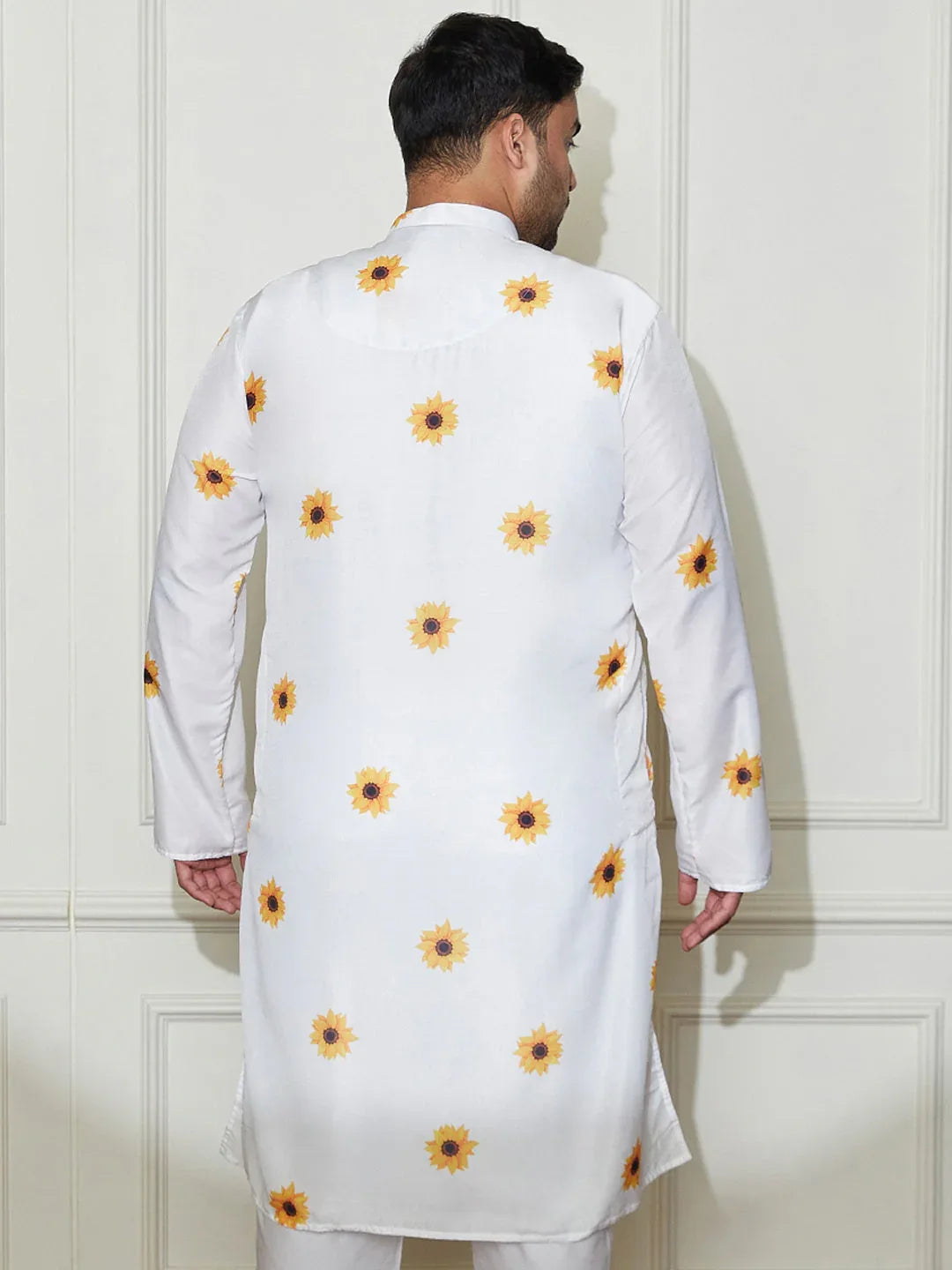 Plus Men's Cream Cotton Blend Kurta