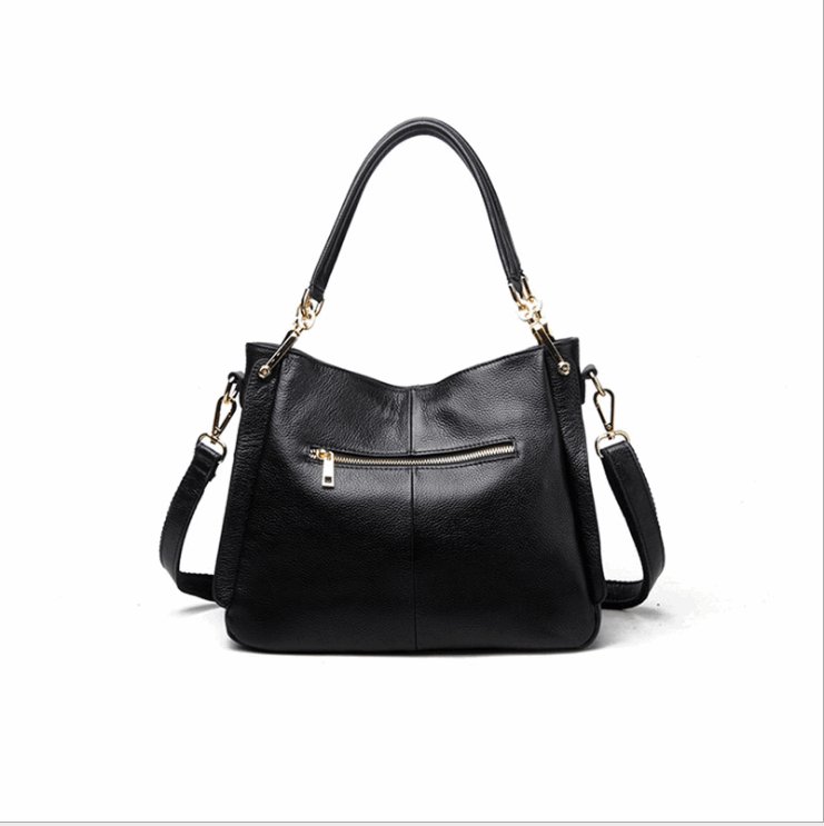 The Elara Leather Tote - By Qivii
