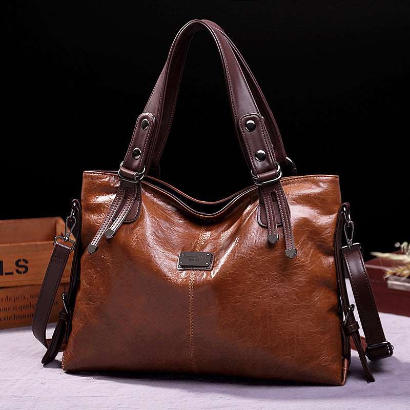 The Marlowe Carryall - By Qivii
