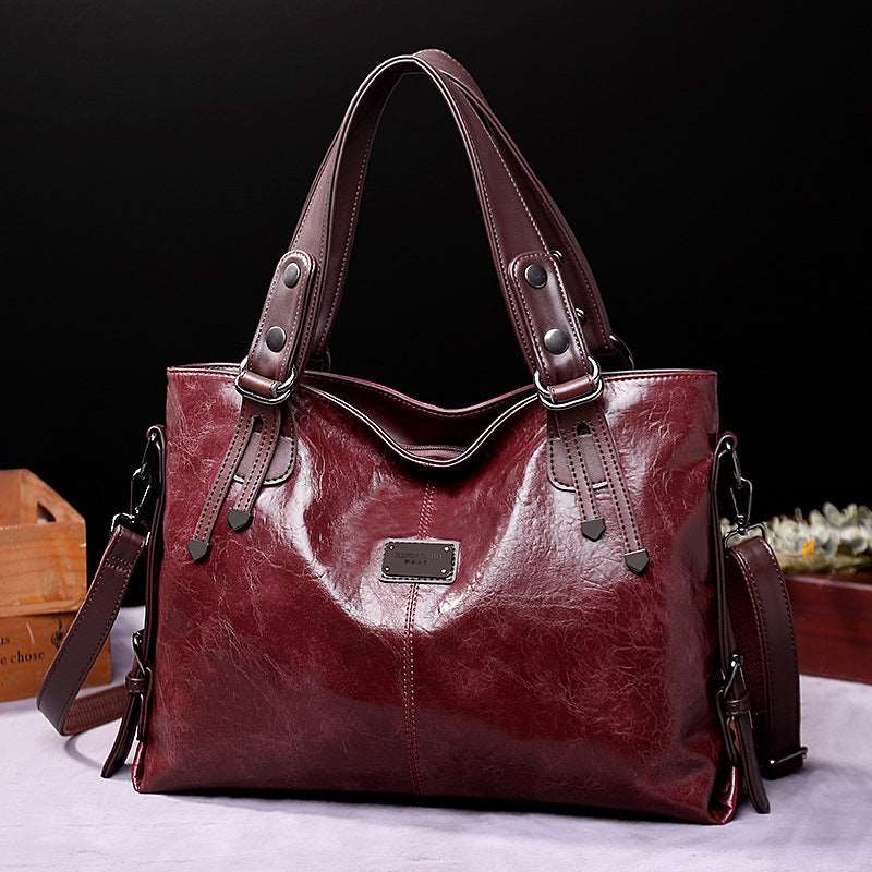 The Marlowe Carryall - By Qivii