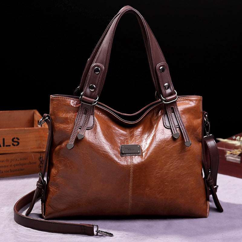 The Marlowe Carryall - By Qivii