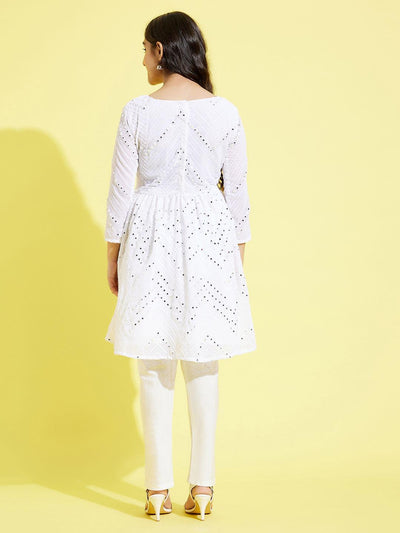 YUVA BY VASTRAMAY Girl's White Mirror Kurta Pyjama Set - qivii