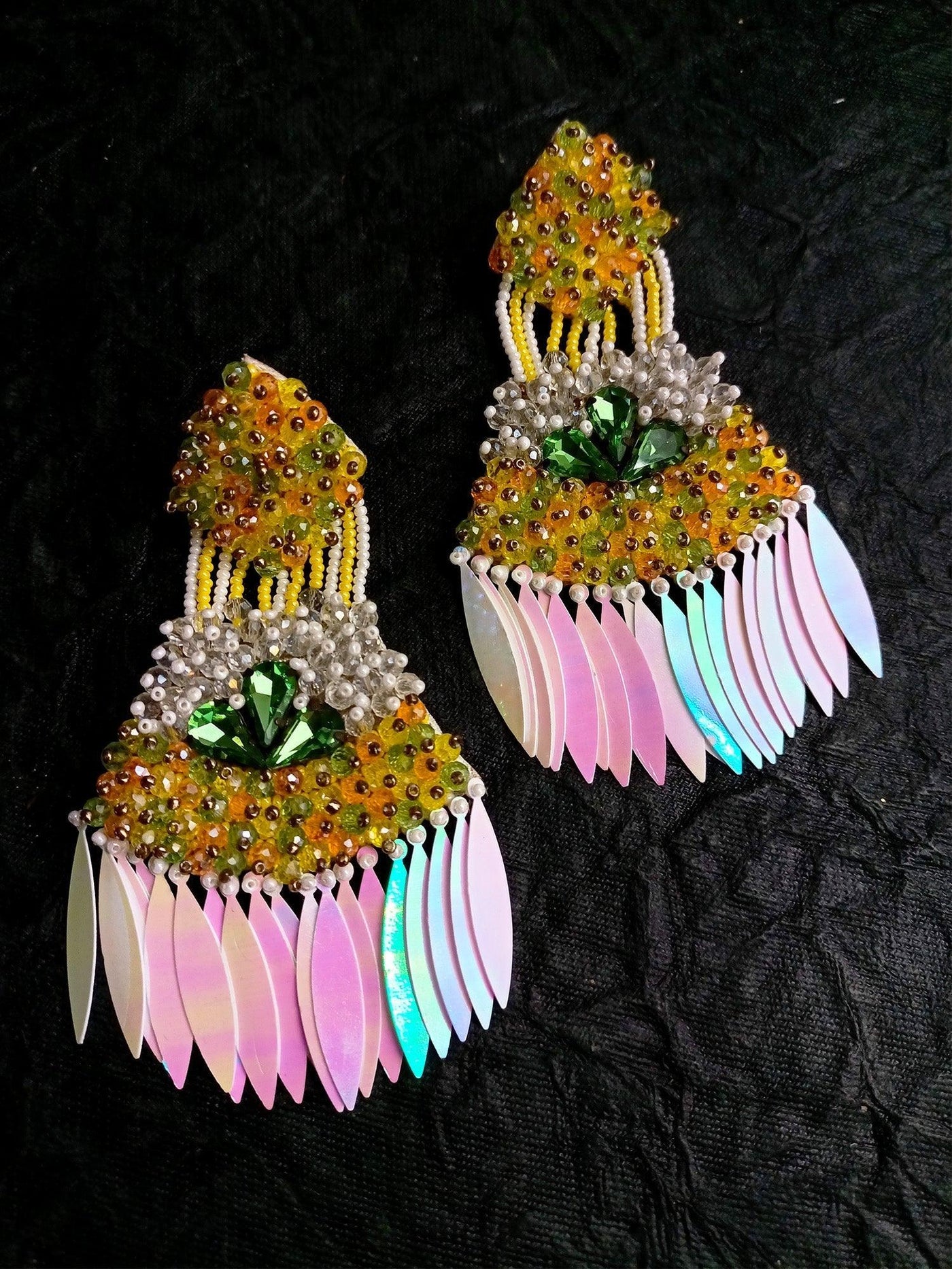 Bibhuti Yellow Handmade Earrings - Uboric