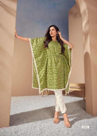 Gracious green Amazing all in one size Kaftan maxi dress Summer Kaftan Silk Dressing Gown - Uboric