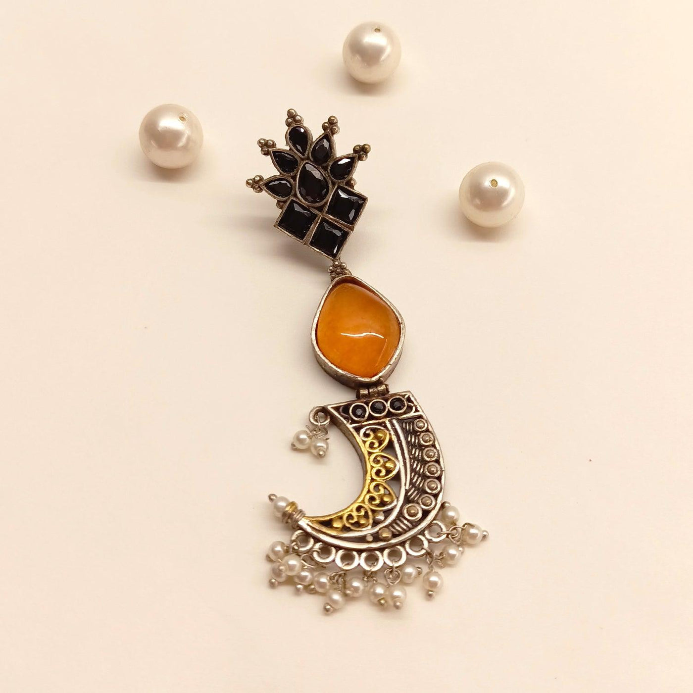 Kamli Oxidised Silver Golden Peach Black Stoned Earrings - Uboric