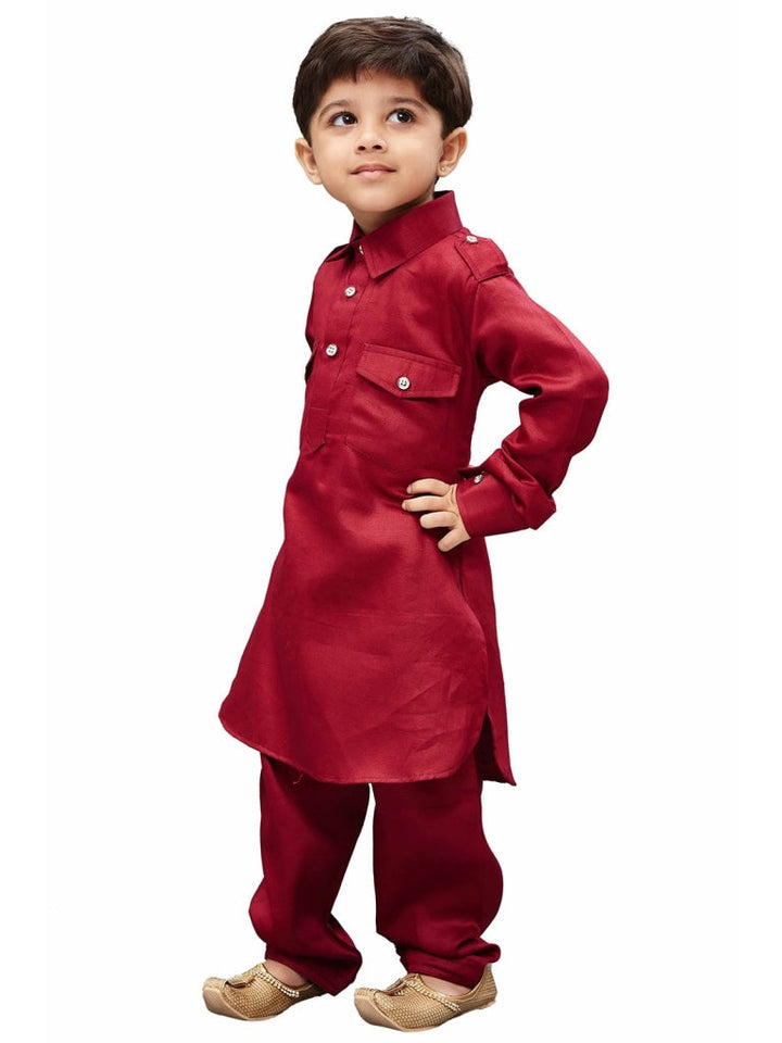 Vastramay Cotton Blend Maroon Baap Beta Pathani Kurta & Pyjama Set