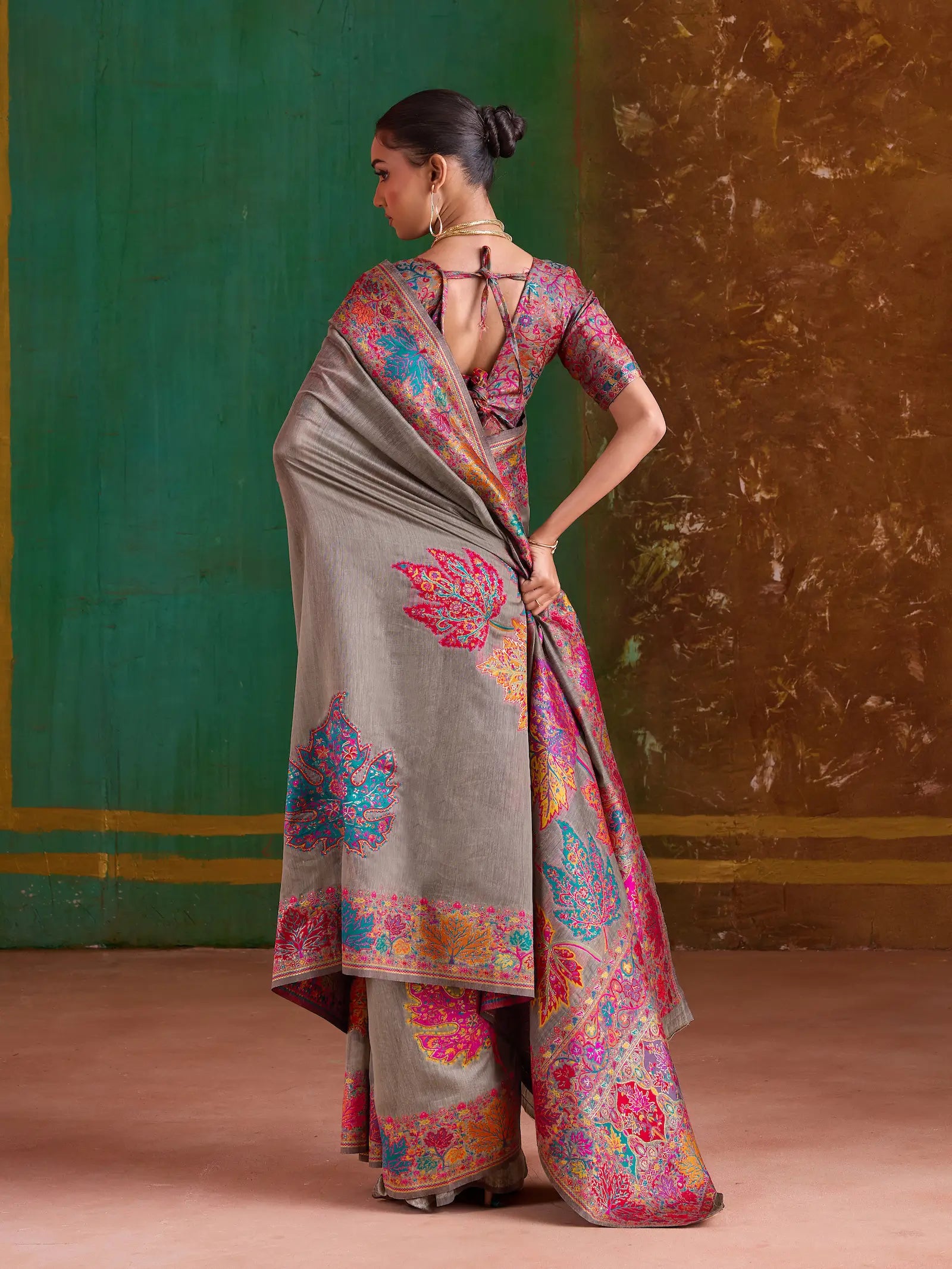Brownish Grey Cotton Pashmina Weaving Saree