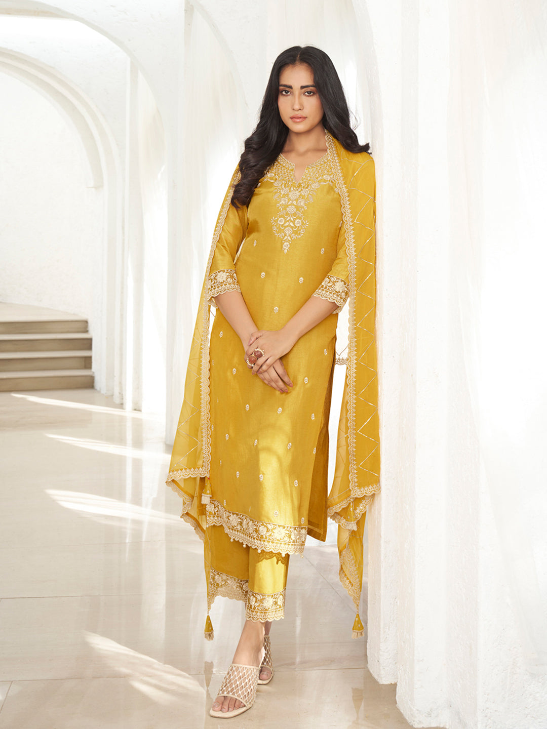 Floral and Geometric Threadwork Kurta Set with Hanging Pearl Daman, Straight Pant, and Dupatta