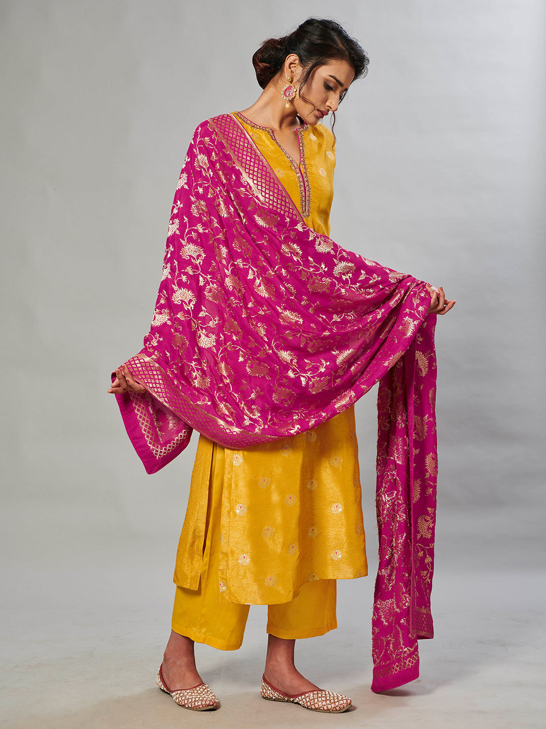 Mustard Zari Jacquard Contrast Dupatta Kurta Suit Set by Qivii