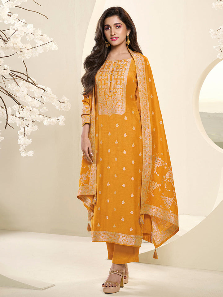 Muslin Jacquard Kurta Suit Set with White Thread Weave with Handcrafted Buttons by Qivii