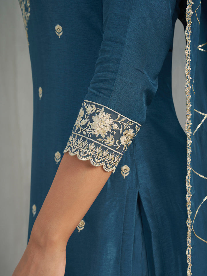 Teal Blue Threadwork Kurta Set with Dupatta by Qivii