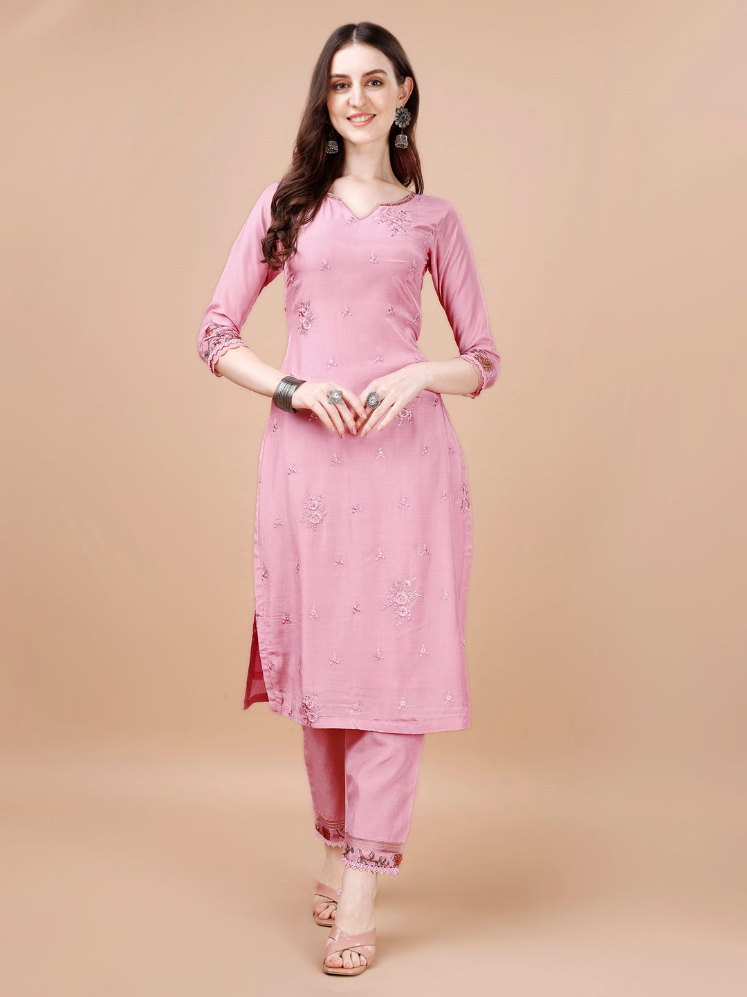 Light Pink Embroidery Kurta Suit Set by Qivii