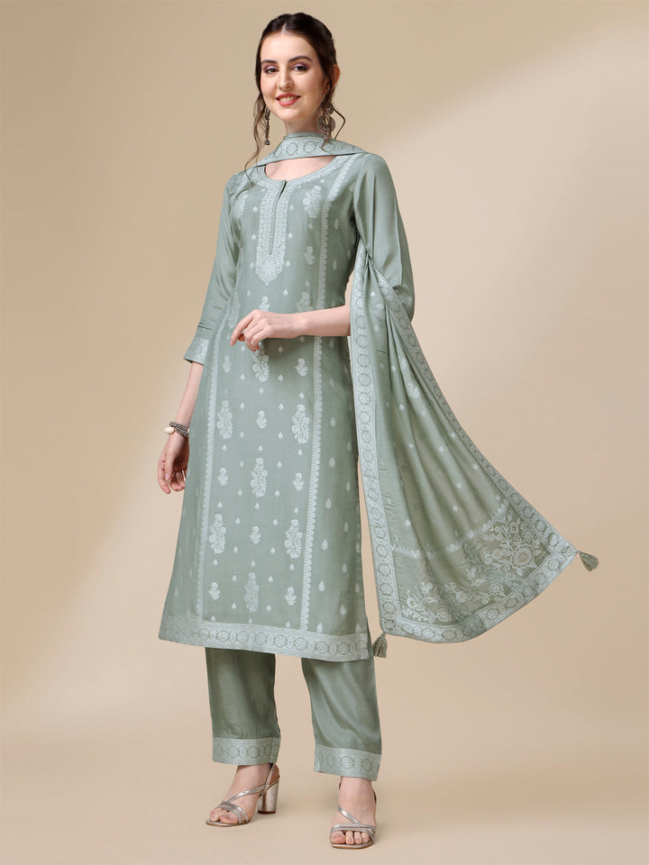 Grey Tussar Silk Kurta Suit Set by Qivii