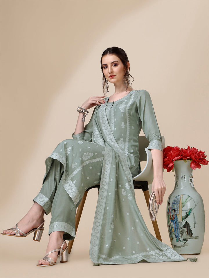 Grey Tussar Silk Kurta Suit Set by Qivii