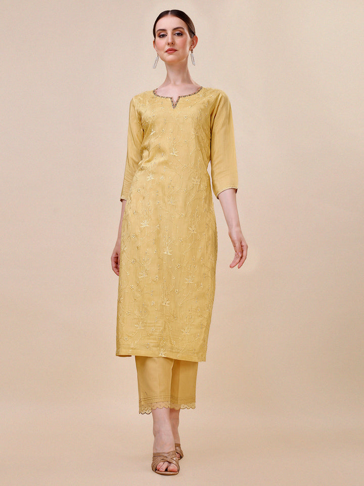 Yellow Embroidery Kurta Suit Set by Qivii