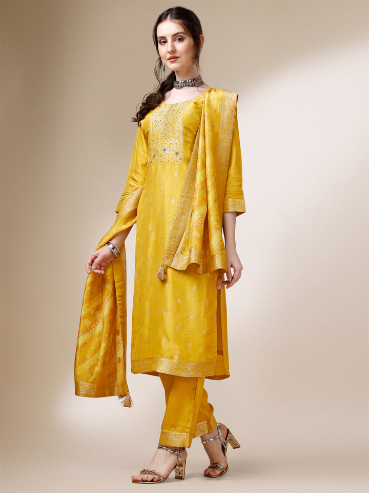 Yellow Jacquard Kurta Suit Set with Bandhani Printed Dupatta by Qivii