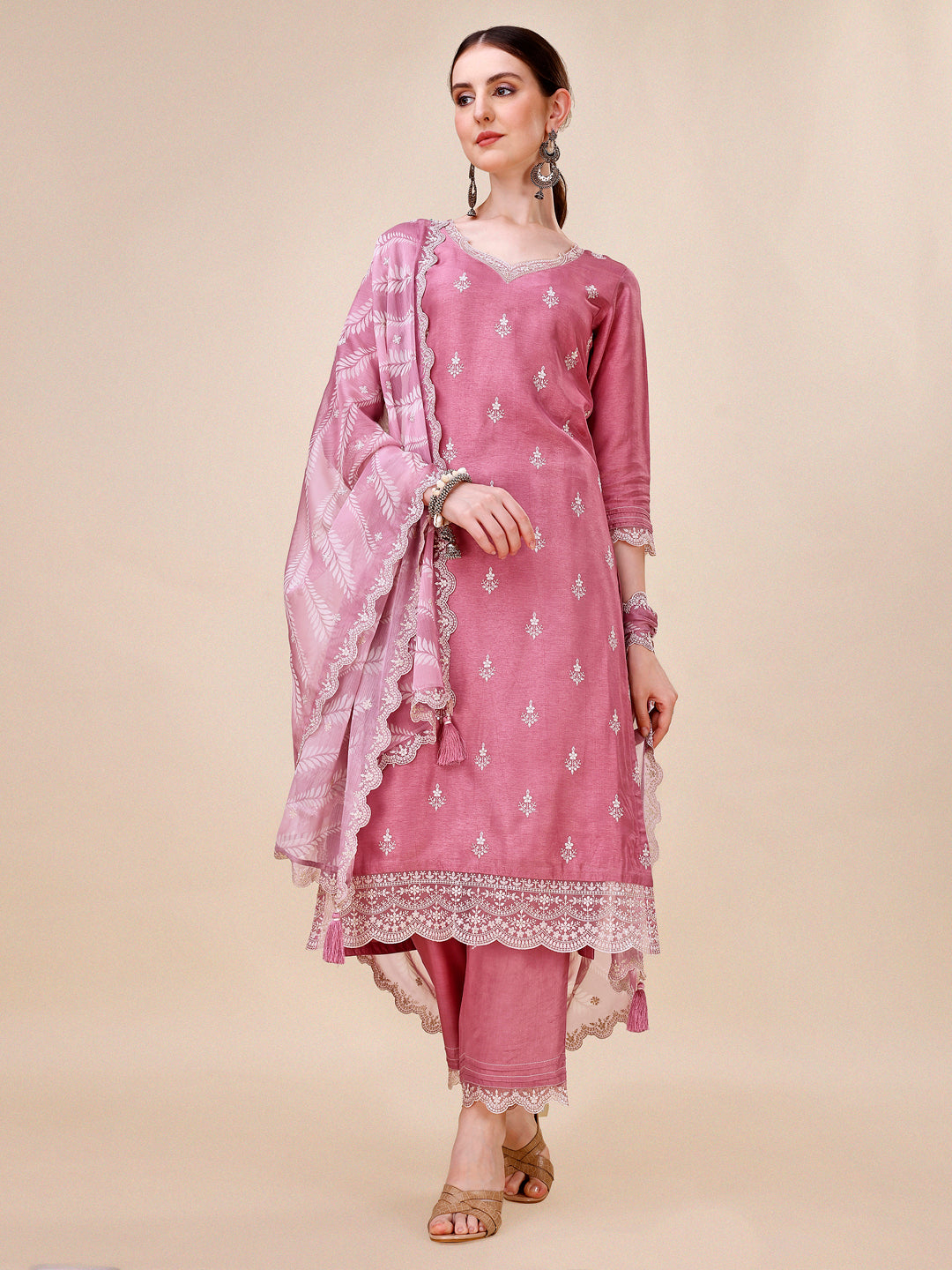 Dusty Rose Pink Dola Silk Kurta. Paired with Straight Pants and Chinon Lehariya Print Dupatta