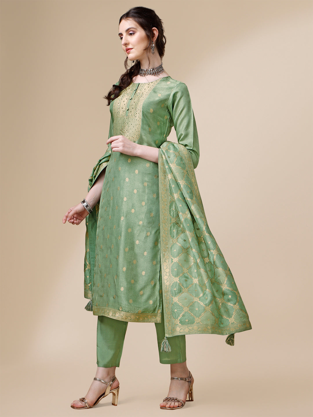 Green Jacquard Kurta Suit Set with Rangkat Dupatta by Qivii