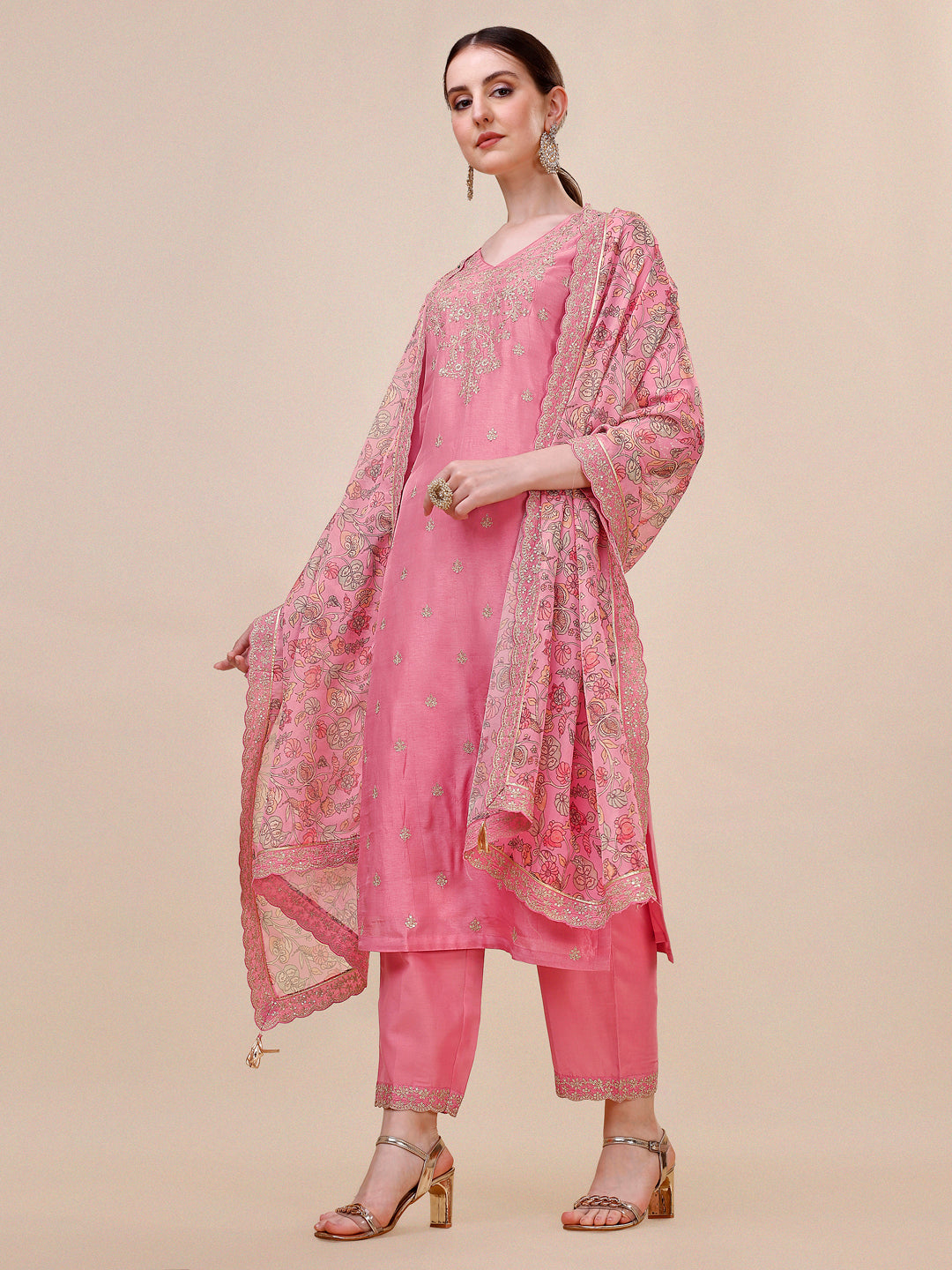 Peach Embroidery Kurta Suit Set by Qivii