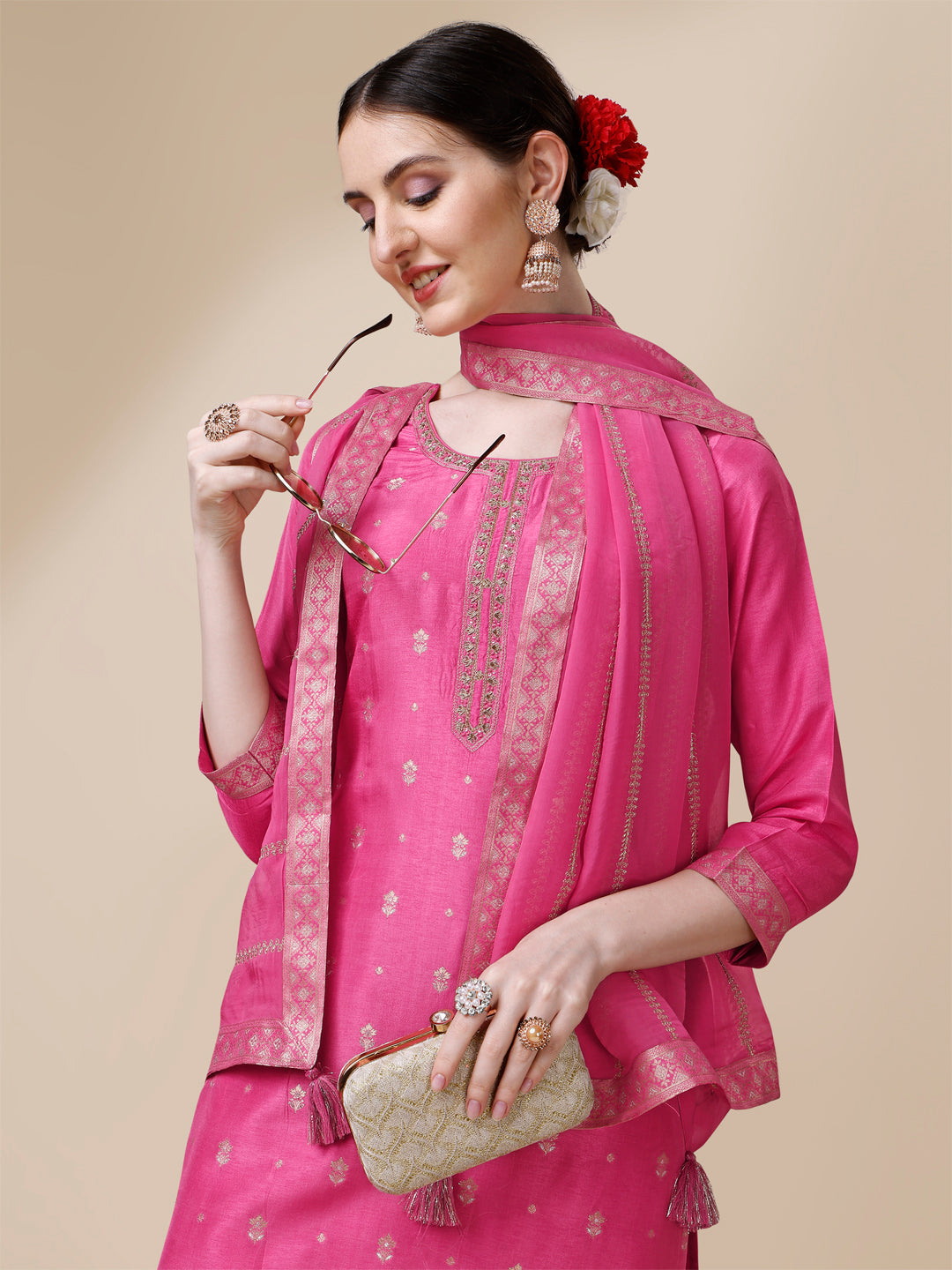 Pink Bandhani Print Jacquard Kurta Suit Set by Qivii