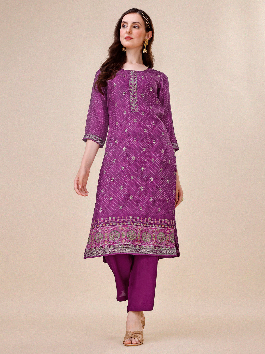 Wine Bandhani Print Jacquard Kurta Suit Set by Qivii