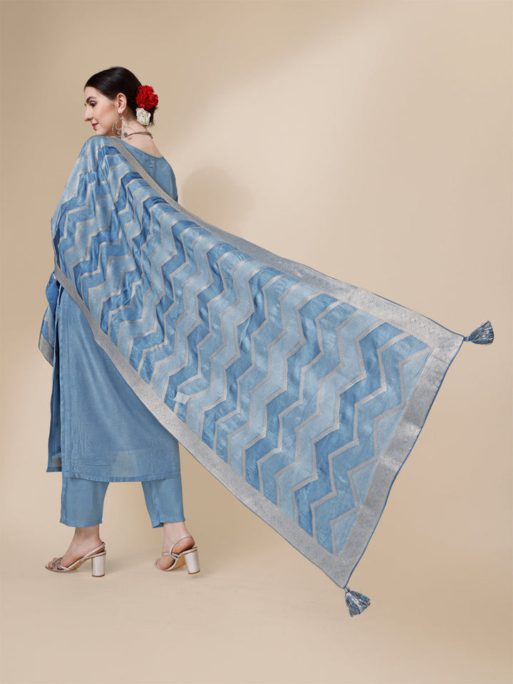 Blue Jackquard Kurta Suit Set with Rangkat Dupatta by Qivii